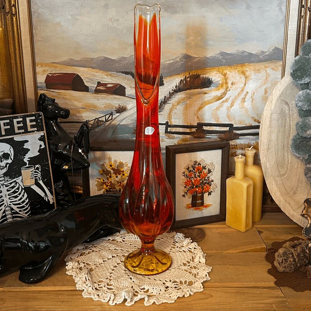 Vintage Viking Epic Six Petal Swung Vase – Amberina – 20.5" Tall – Mid-Century M